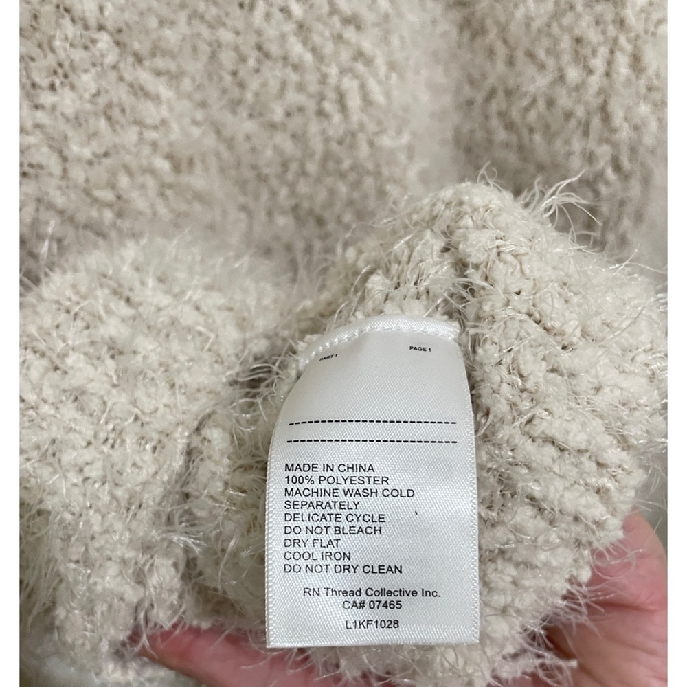 Laundry by Shelli Segal Cardigan Sweater, Size Small Cream Soft Cozy Classic - Picture 9 of 9